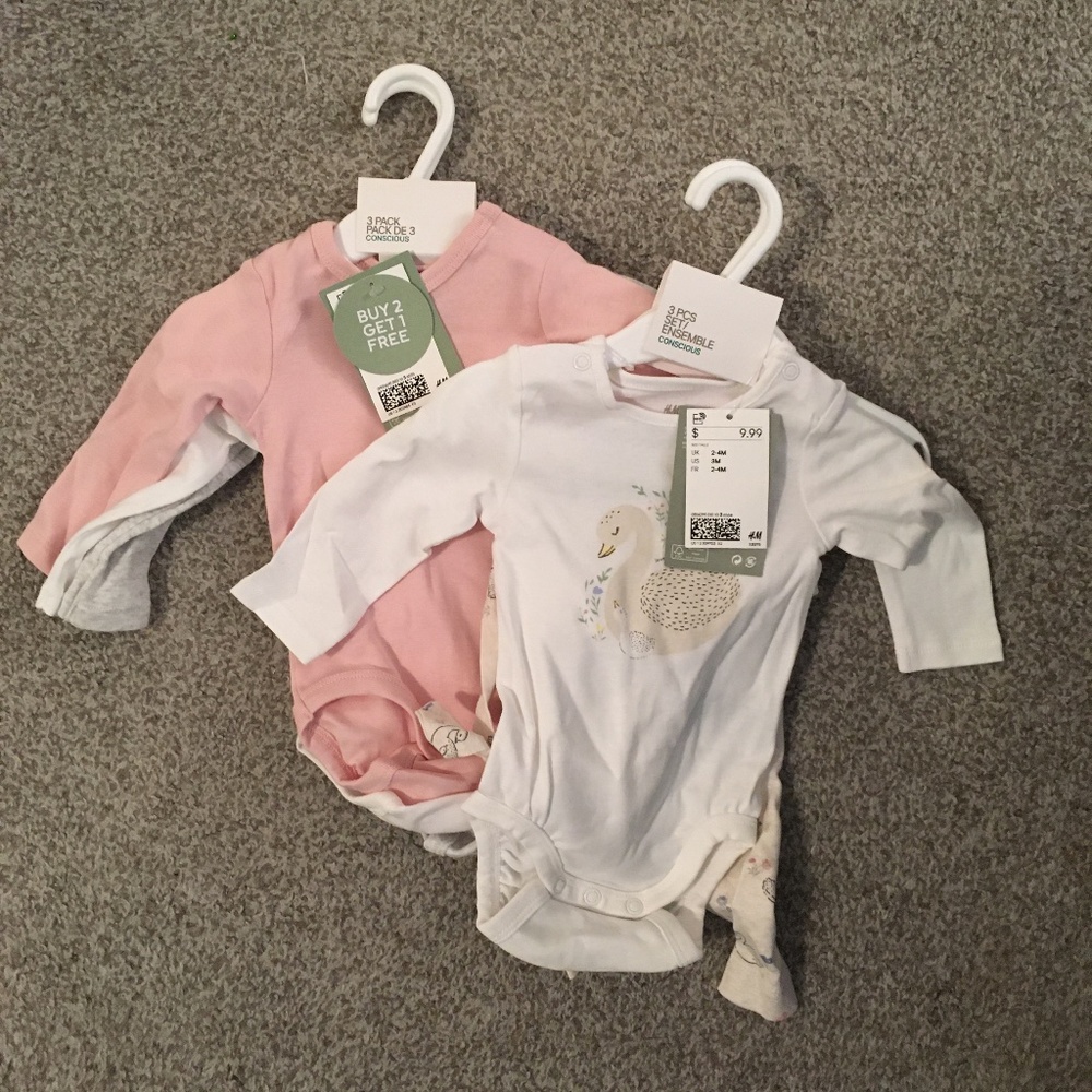 Nwt H&M baby girl clothes size 3M